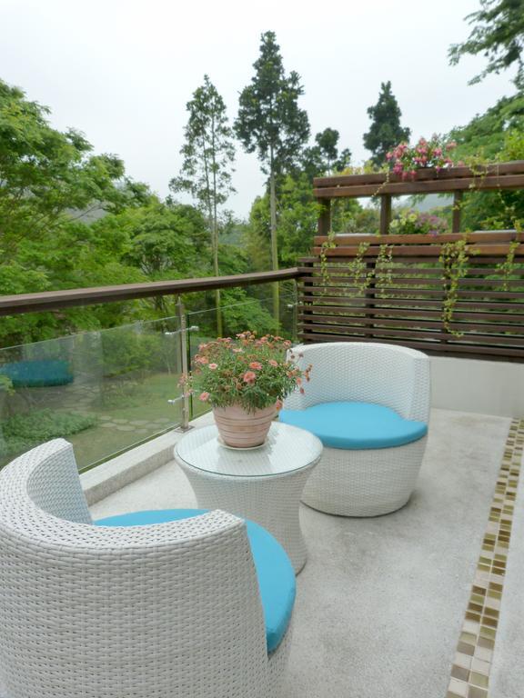 דירות Shitan Around The Tree Manor חדר תמונה